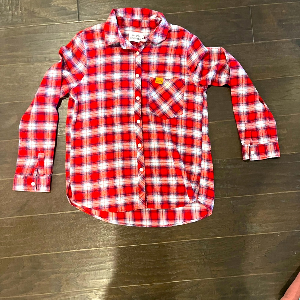 Simply southern, never worn plaid button button up